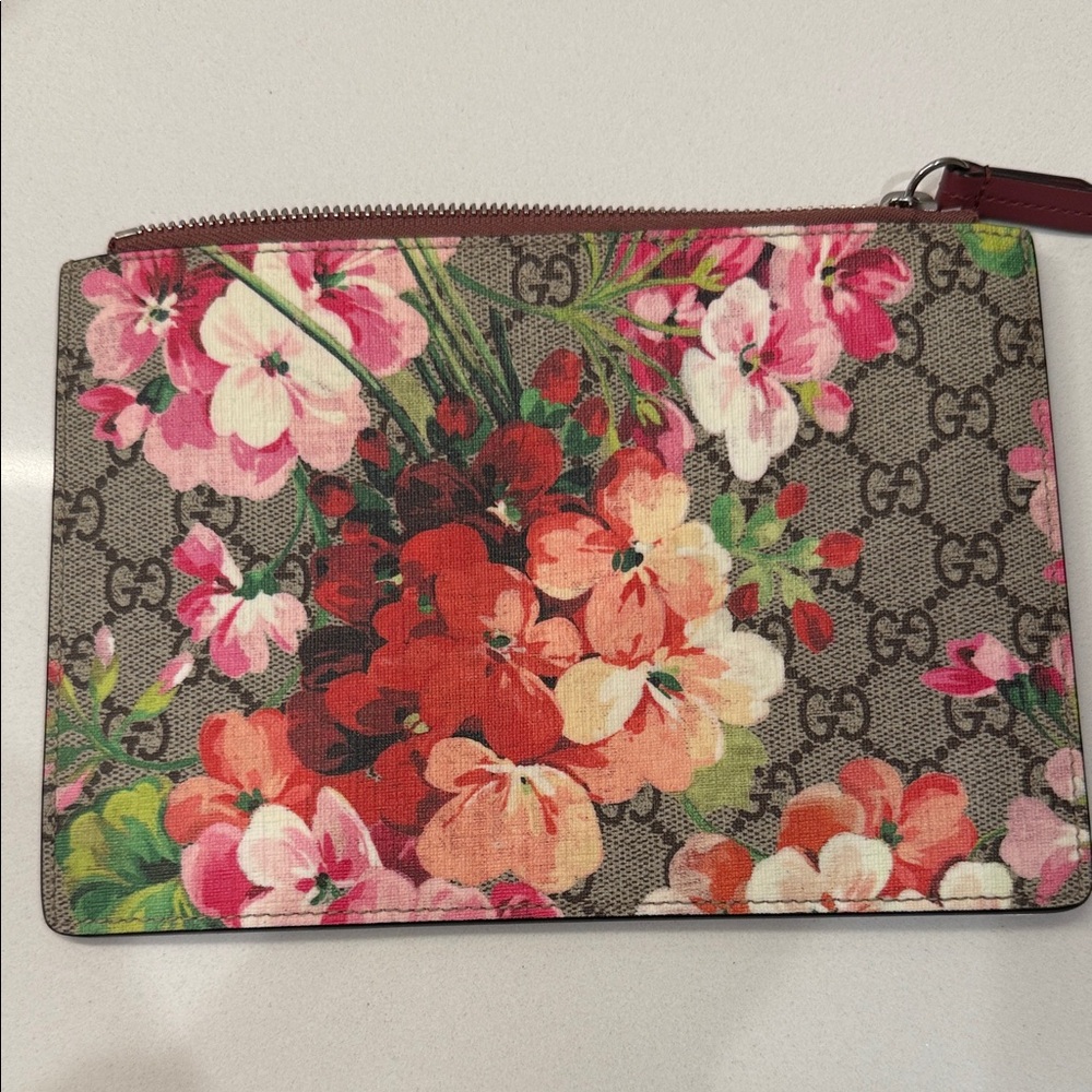 Gucci Multicolor Floral Pouch